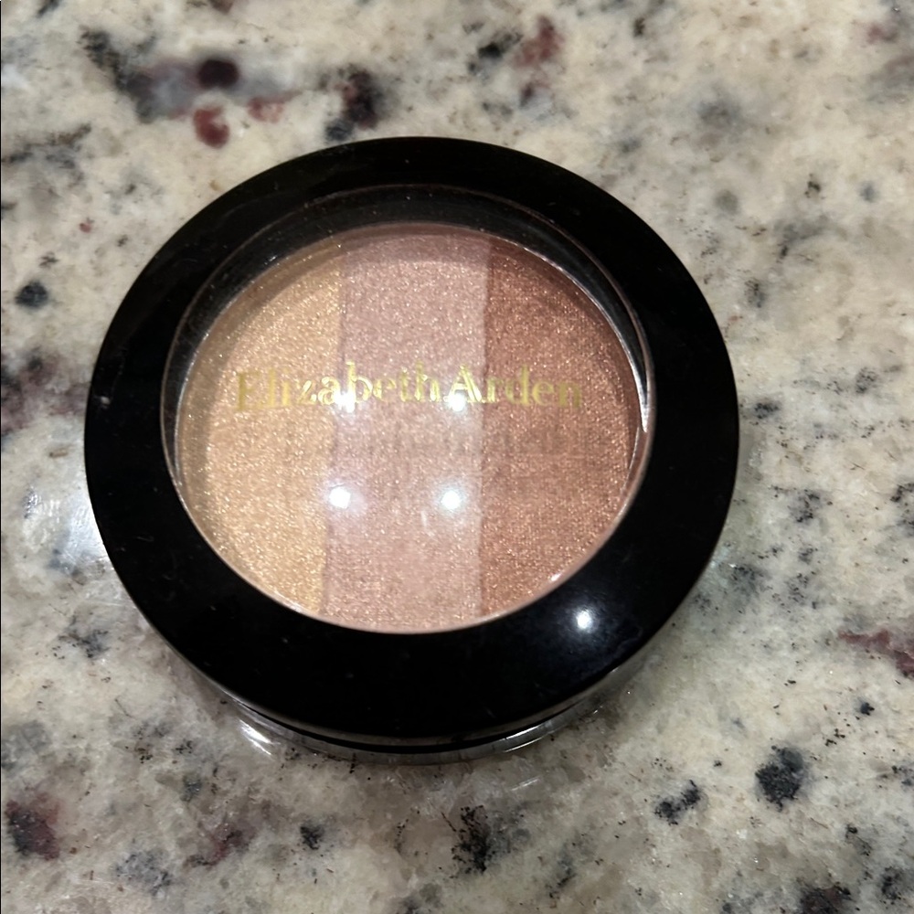 Elizabeth Arden Dual-Tone Eyeshadow - Gold and Bronze